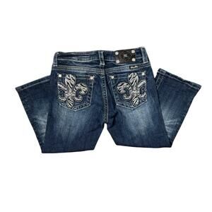 Miss Me Girls fleur de lis rhinestone capri jean 16